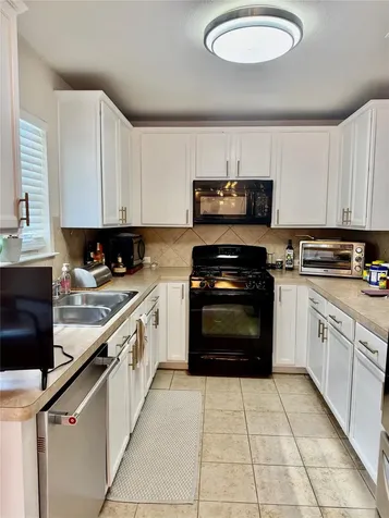 1247 Shadow Creek Boulevard Buda TX 78610