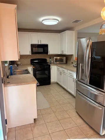 1247 Shadow Creek Boulevard Buda TX 78610