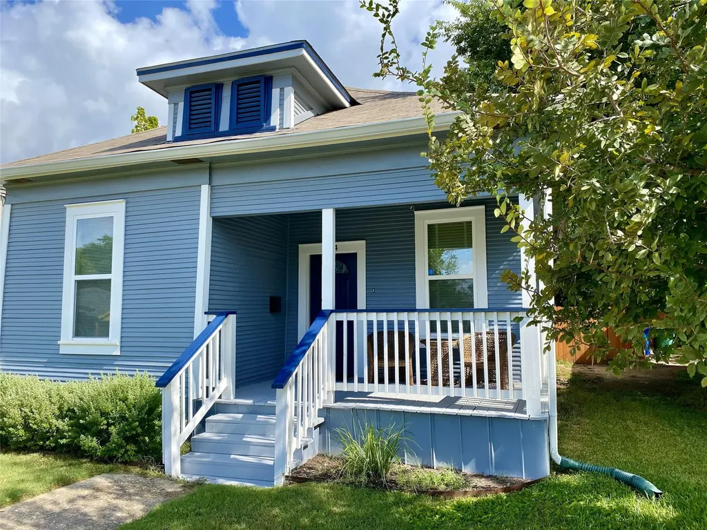 314 W Third Street Taylor TX 76574