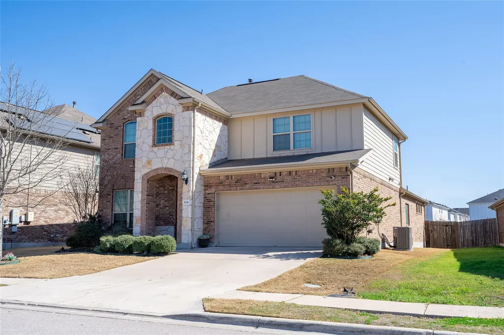 634 Blossom Valley Stream Buda TX 78610