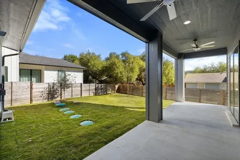 11009 Fourth Street Jonestown TX 78645