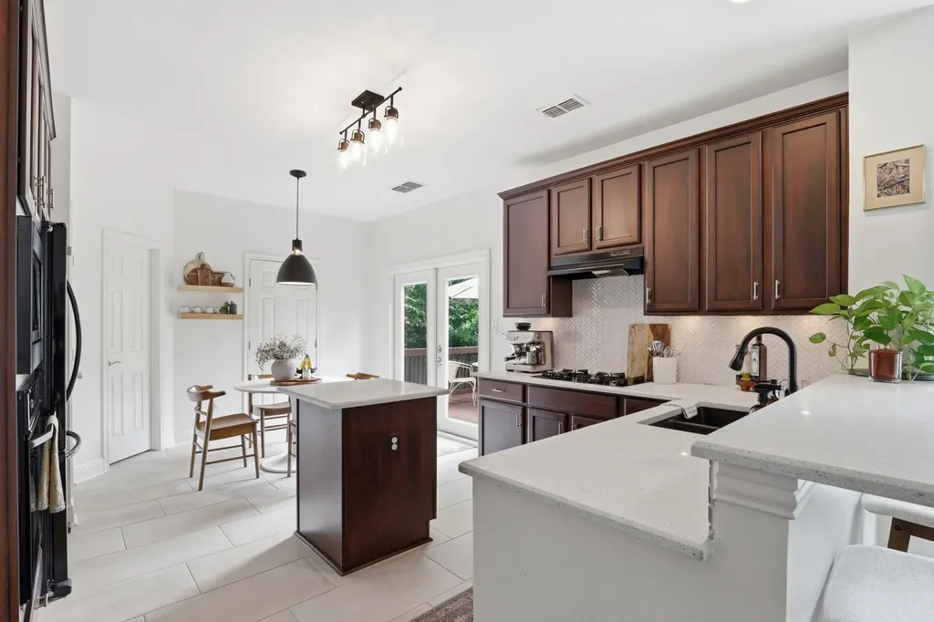 13625 Campesina Drive Austin TX 78727