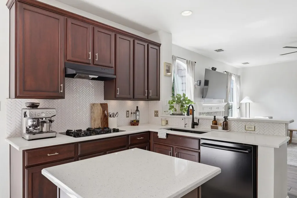 13625 Campesina Drive Austin TX 78727