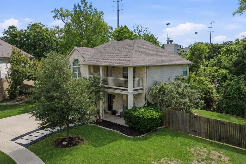 13625 Campesina Drive Austin TX 78727