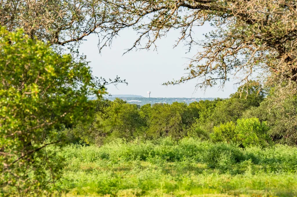 2055 County Road 284 Liberty Hill TX 78642