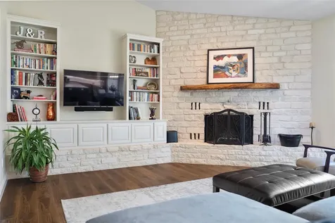 2055 County Road 284 Liberty Hill TX 78642