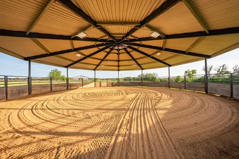 2055 County Road 284 Liberty Hill TX 78642