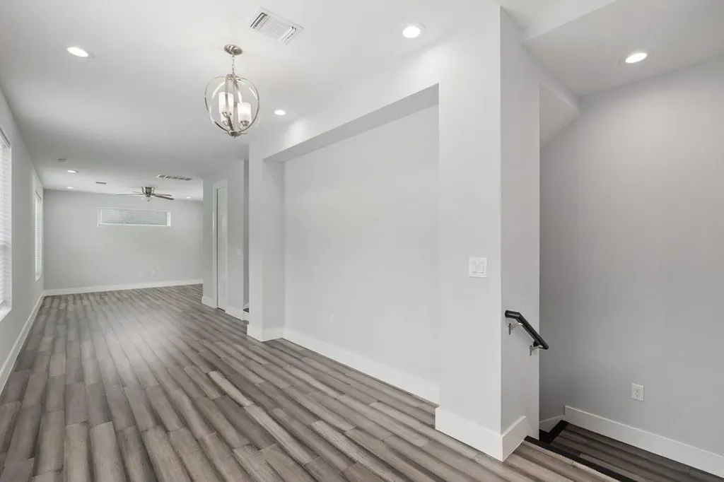 6109 Cherrylawn Circle Austin TX 78723