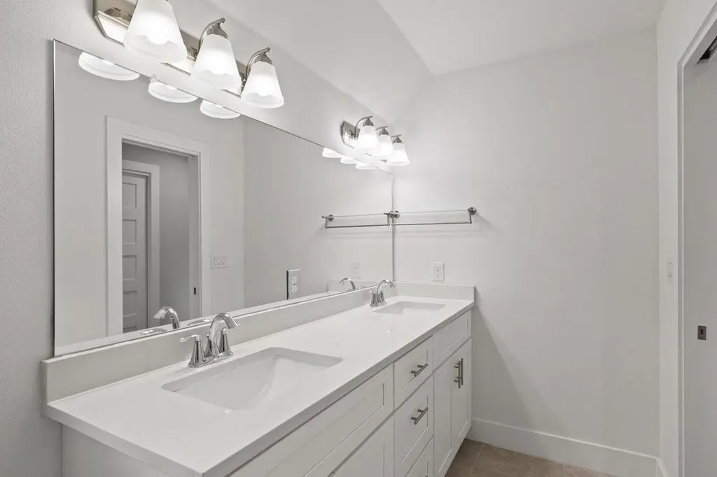 6109 Cherrylawn Circle Austin TX 78723
