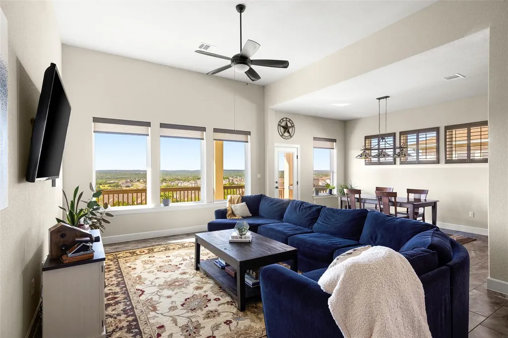 417 Dayridge Drive Dripping Springs TX 78620