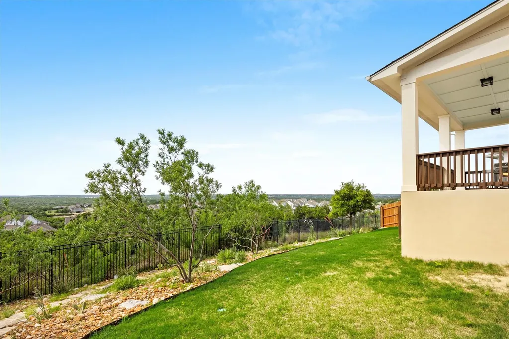 417 Dayridge Drive Dripping Springs TX 78620