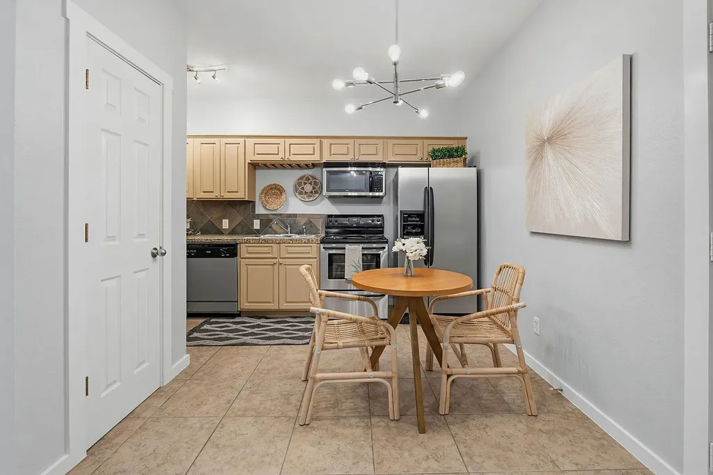 2106 Cullen Avenue Austin TX 78757