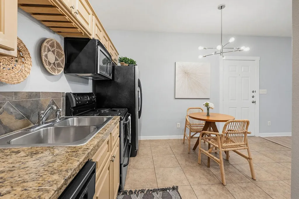 2106 Cullen Avenue Austin TX 78757