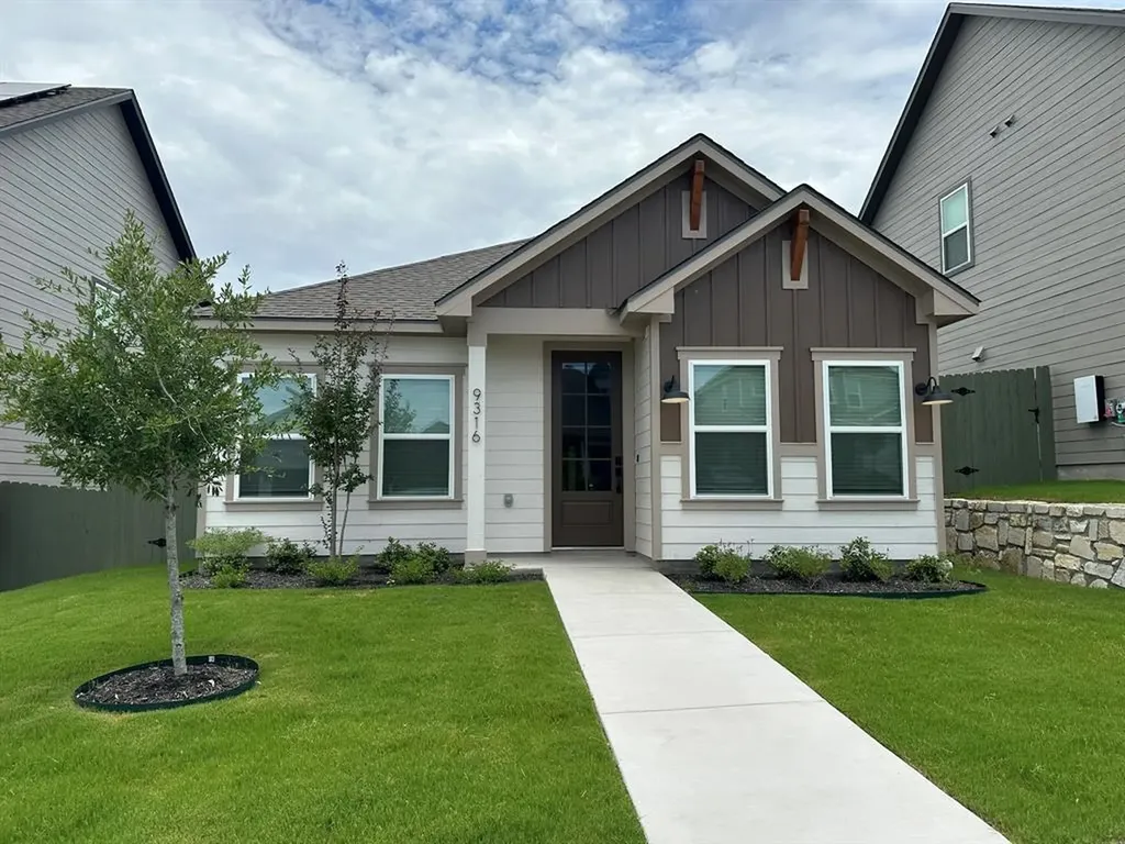 9316 Gladsome Path Manor TX 78653