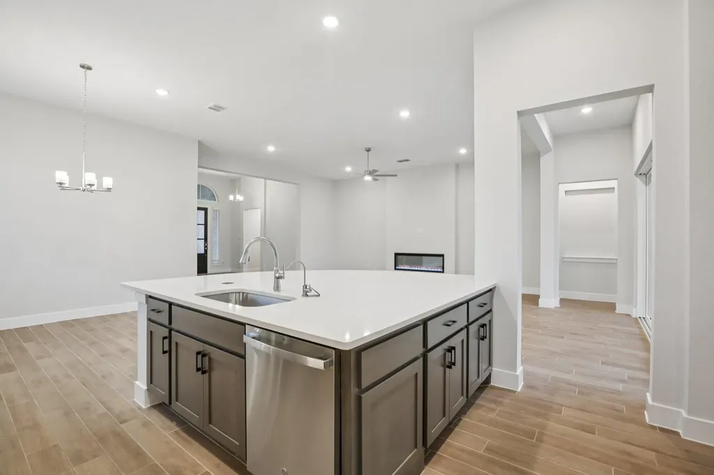 187 Lily Pad Lane Kyle TX 78640
