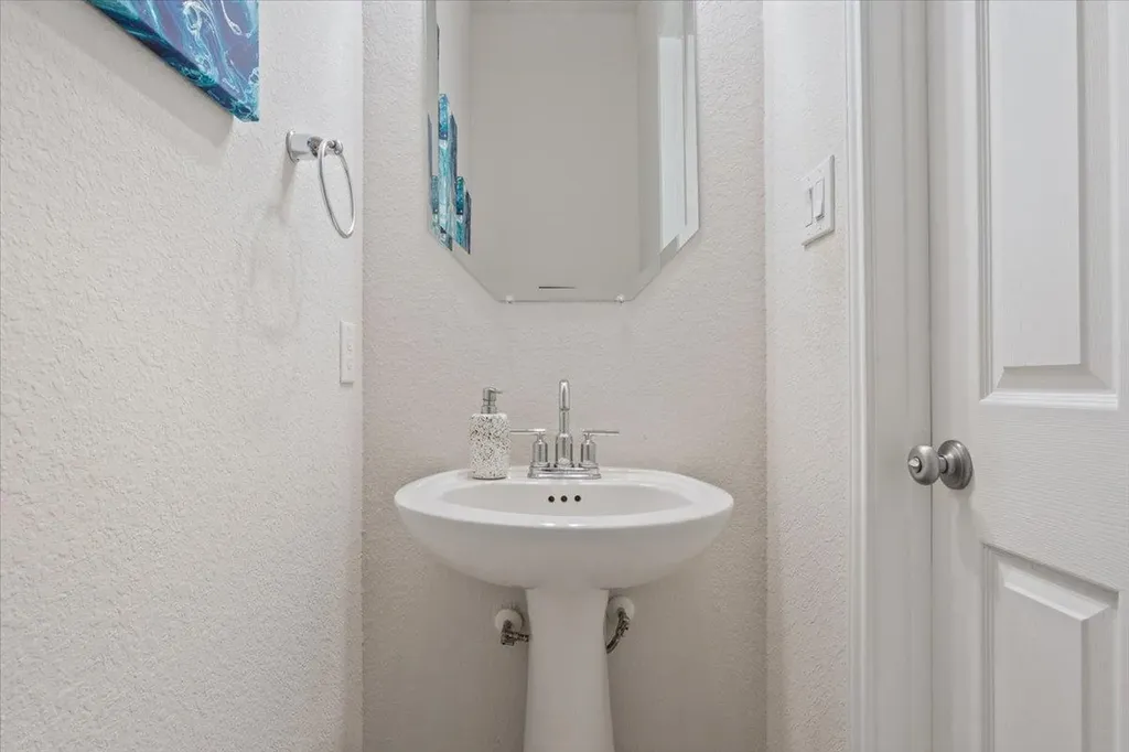 3625 Garrano Bend Leander TX 78641