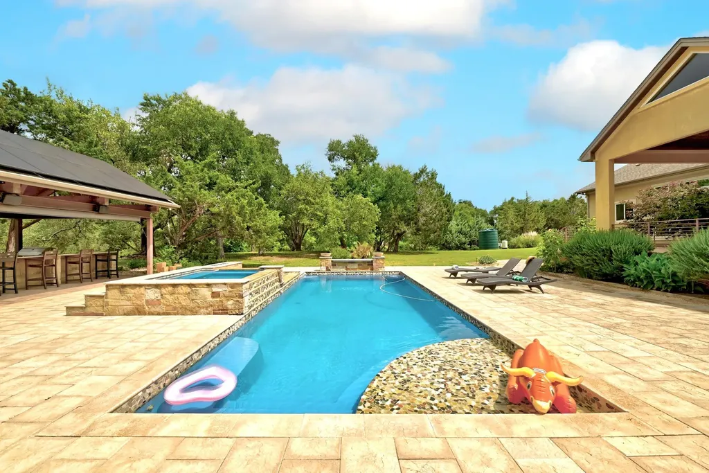 3 Long Creek Road Austin TX 78737