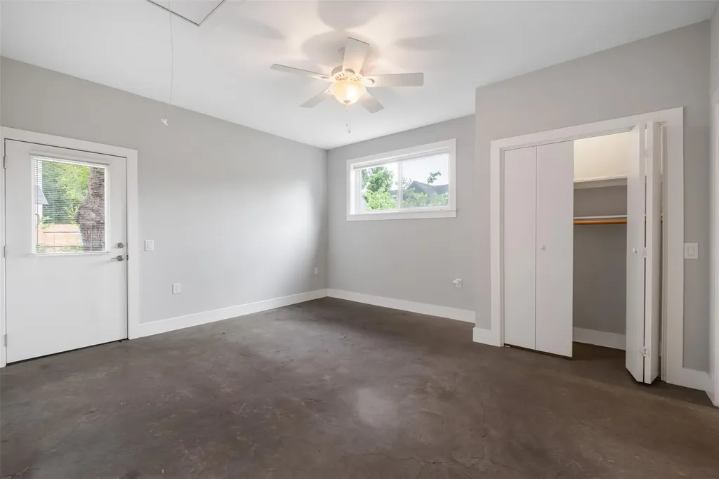 1905 W Saint Johns Avenue Austin TX 78757