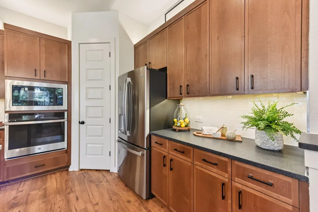 129 Whistling Willow Drive Georgetown TX 78628