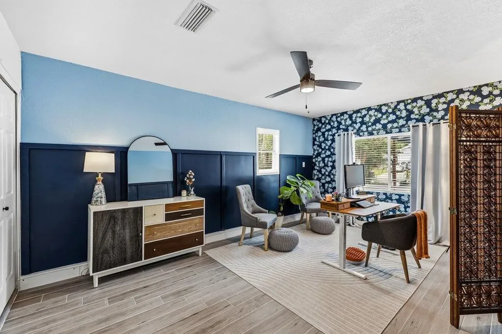 4805 Spring Meadow Cove Austin TX 78744