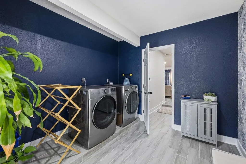 4805 Spring Meadow Cove Austin TX 78744