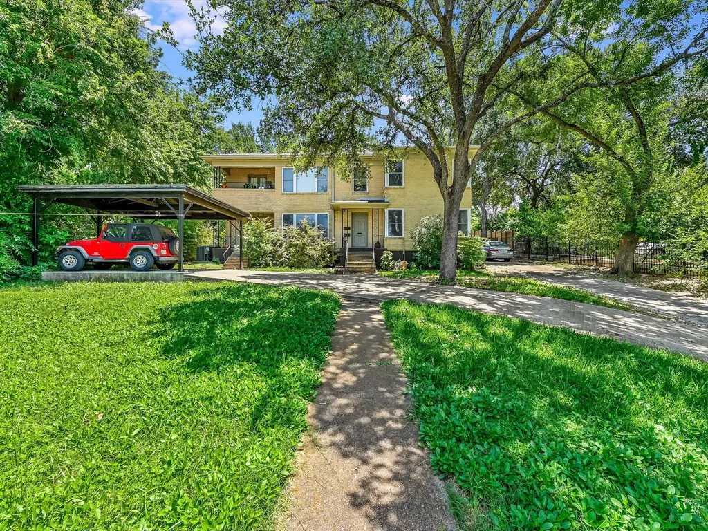 2323 Hartford Road Austin TX 78703