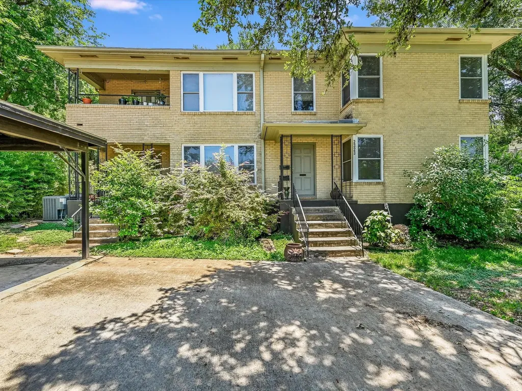 2323 Hartford Road Austin TX 78703