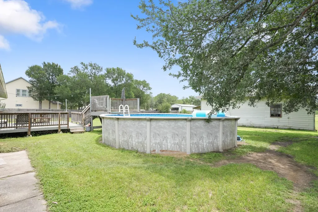 9725 Bock Road Buda TX 78610