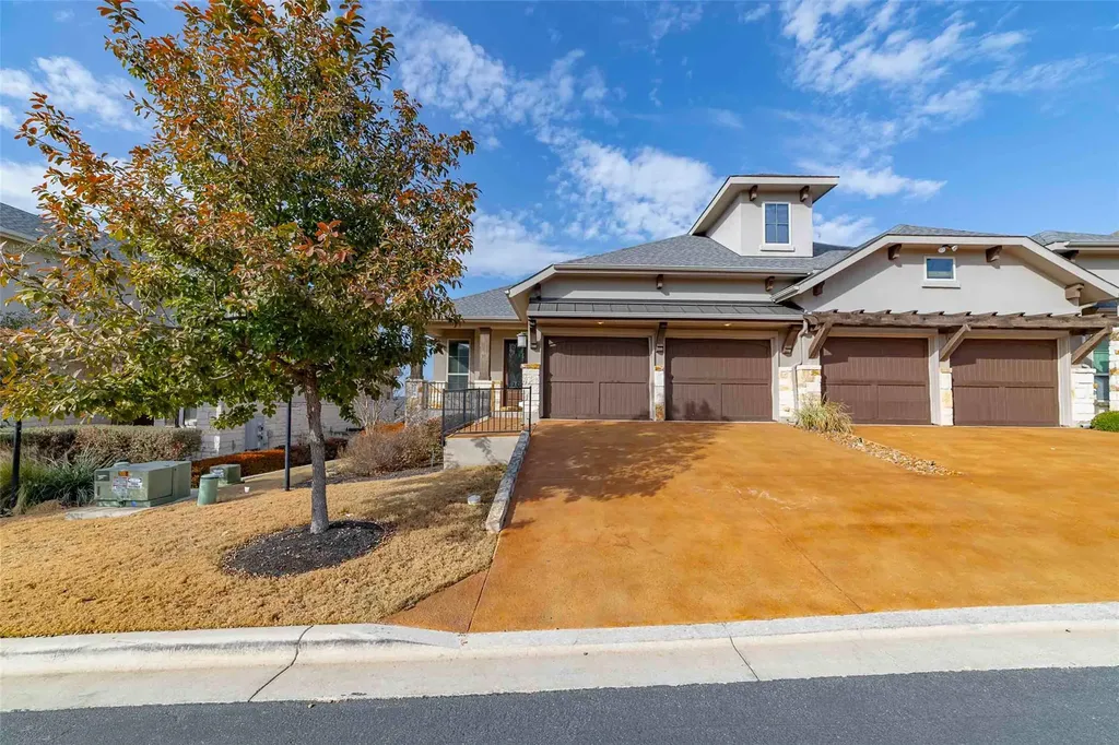 206 Cartwheel Bend Austin TX 78738