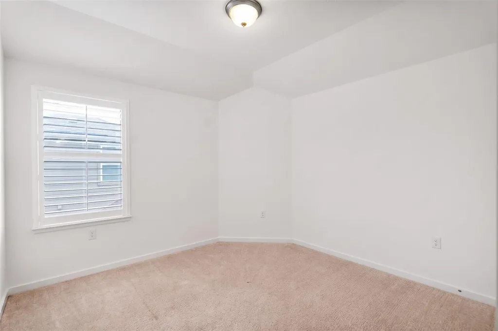 7201 Auburn Blaze Lane Austin TX 78744