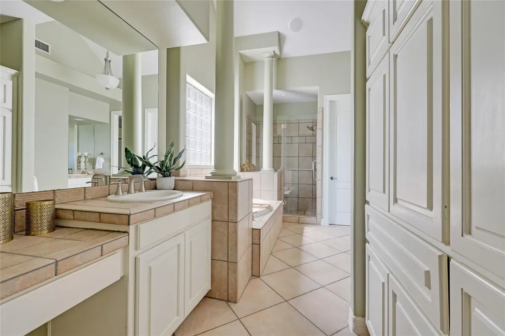 1326 Osprey Ridge Loop Lago Vista TX 78645