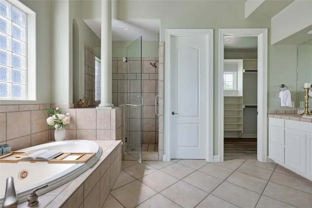 1326 Osprey Ridge Loop Lago Vista TX 78645