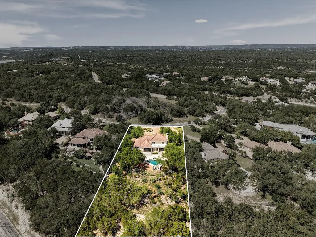 1326 Osprey Ridge Loop Lago Vista TX 78645