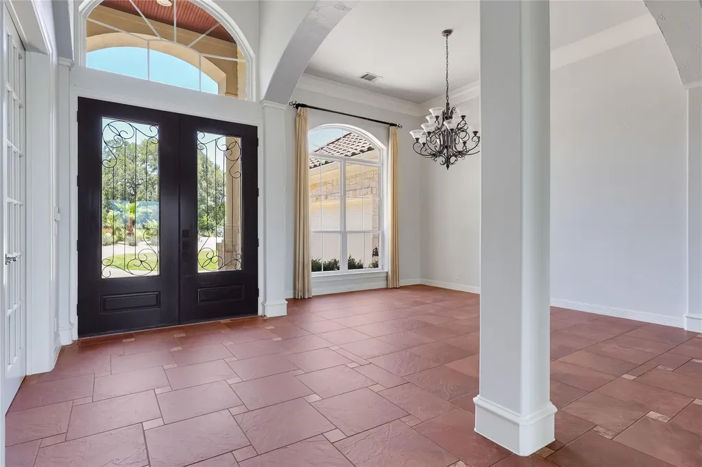 1326 Osprey Ridge Loop Lago Vista TX 78645