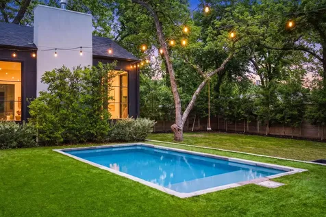 907 Karen Avenue Austin TX 78757