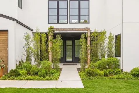907 Karen Avenue Austin TX 78757