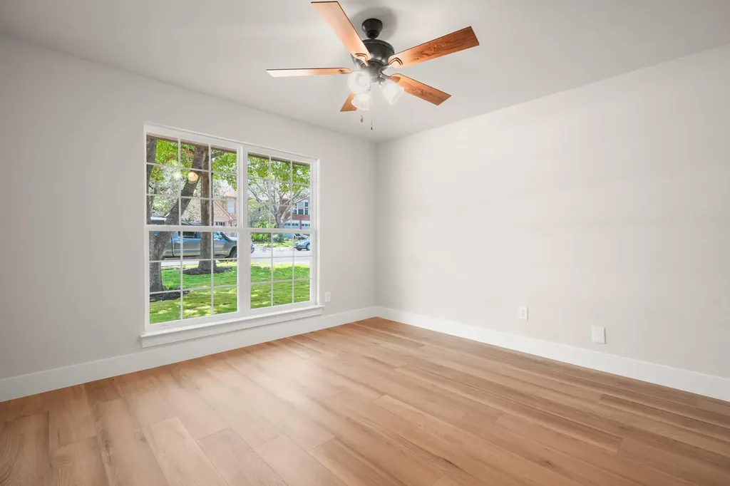 8802 Ampezo Trail Austin TX 78749
