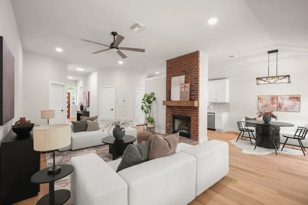 8802 Ampezo Trail Austin TX 78749