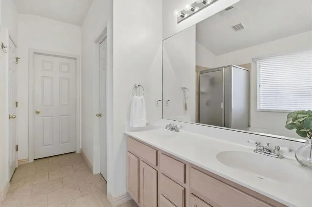 1424 Marsh Harbour Drive Round Rock TX 78664