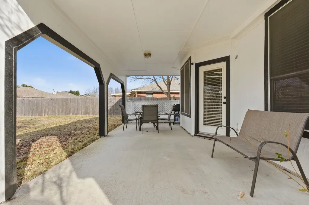 1424 Marsh Harbour Drive Round Rock TX 78664