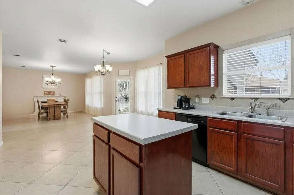 1424 Marsh Harbour Drive Round Rock TX 78664