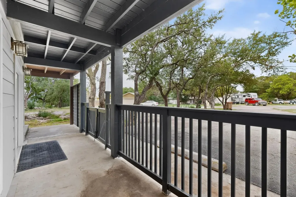 1070 Timberlane Drive Canyon Lake TX 78133