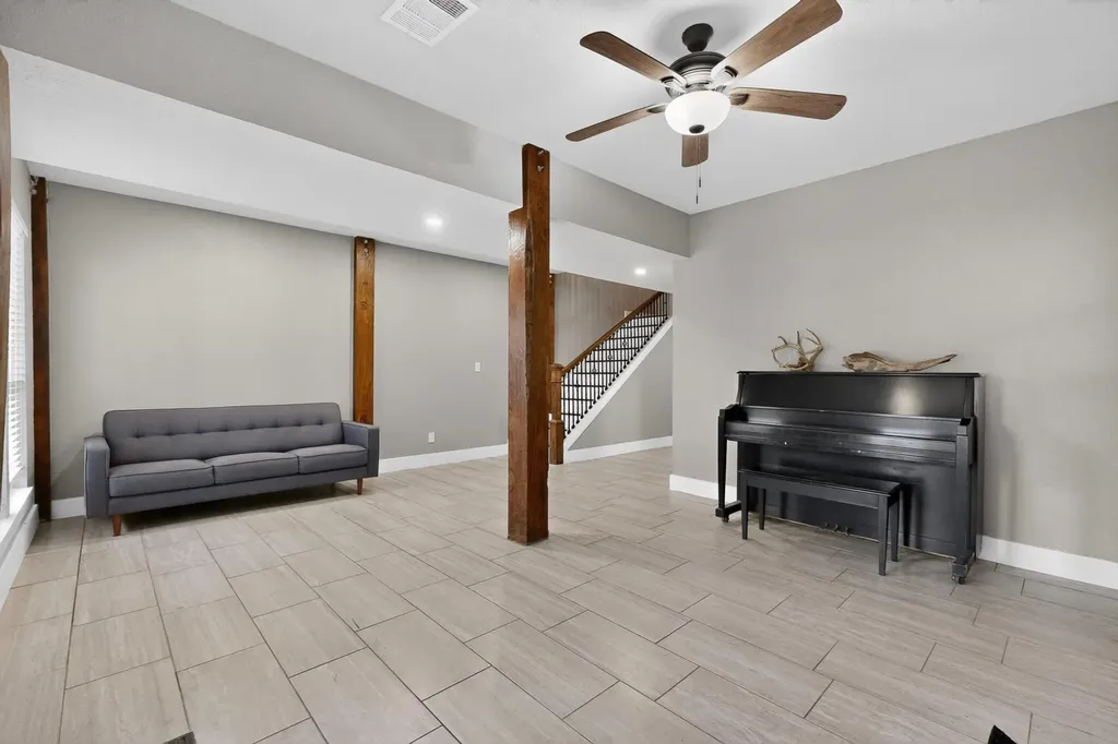 1070 Timberlane Drive Canyon Lake TX 78133