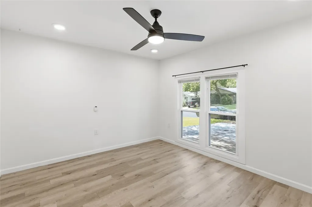 6807 La Salle Drive Austin TX 78723