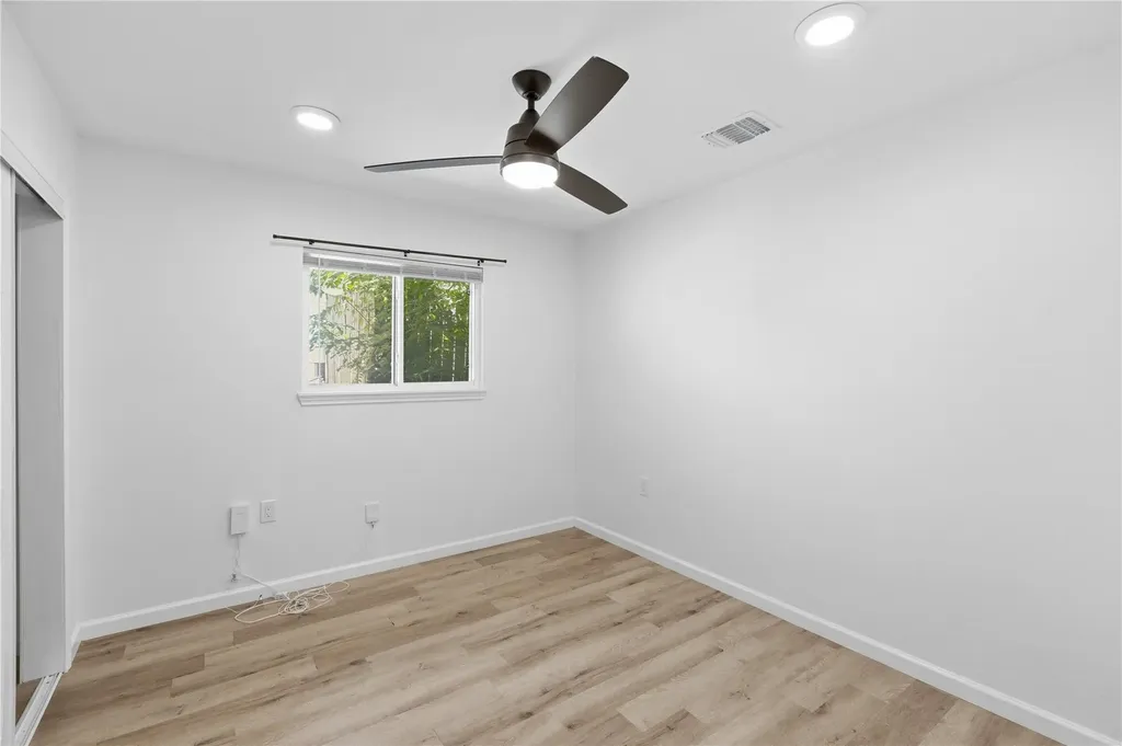 6807 La Salle Drive Austin TX 78723