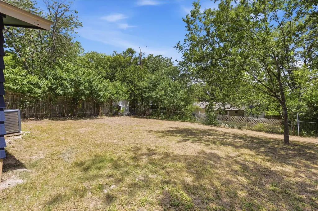 6807 La Salle Drive Austin TX 78723