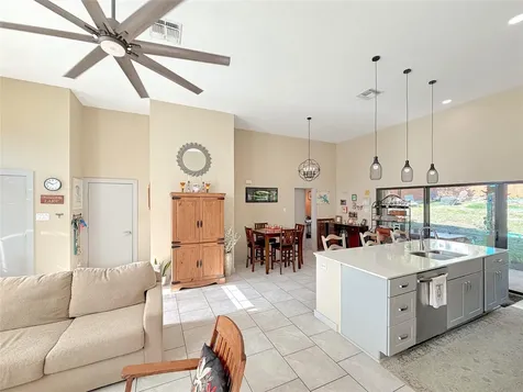 1151 Eastview Drive Canyon Lake TX 78133
