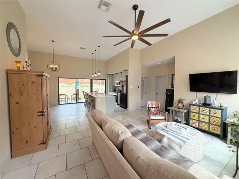 1151 Eastview Drive Canyon Lake TX 78133