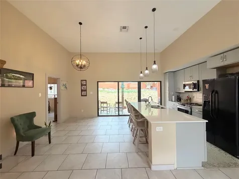 1151 Eastview Drive Canyon Lake TX 78133
