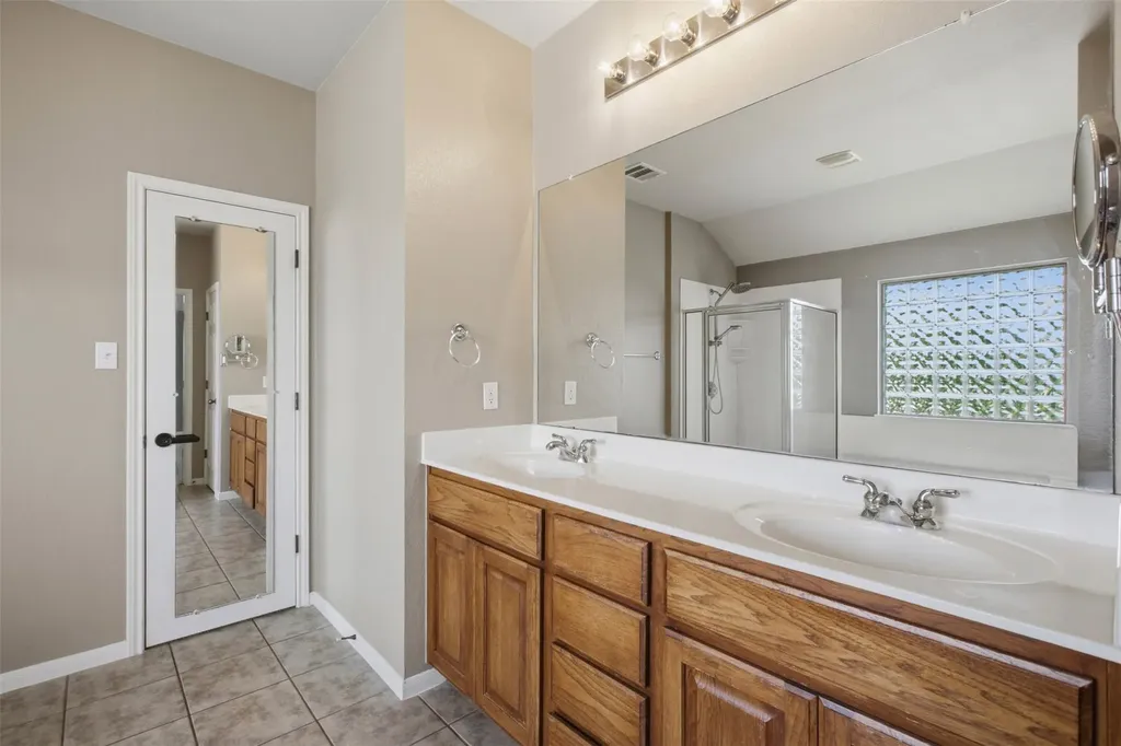 2302 Brookhollow Terrace Georgetown TX 78626